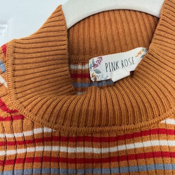 Vintage Pink Rose Sweater! - Picture 3 of 3